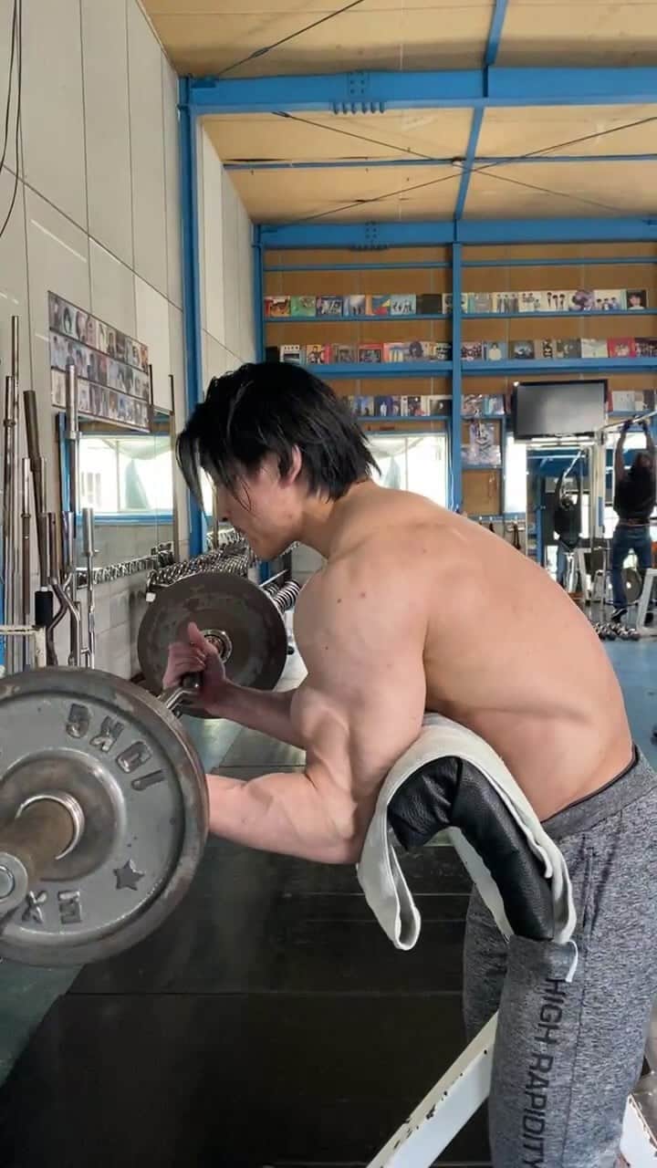 シャイニー薊のインスタグラム