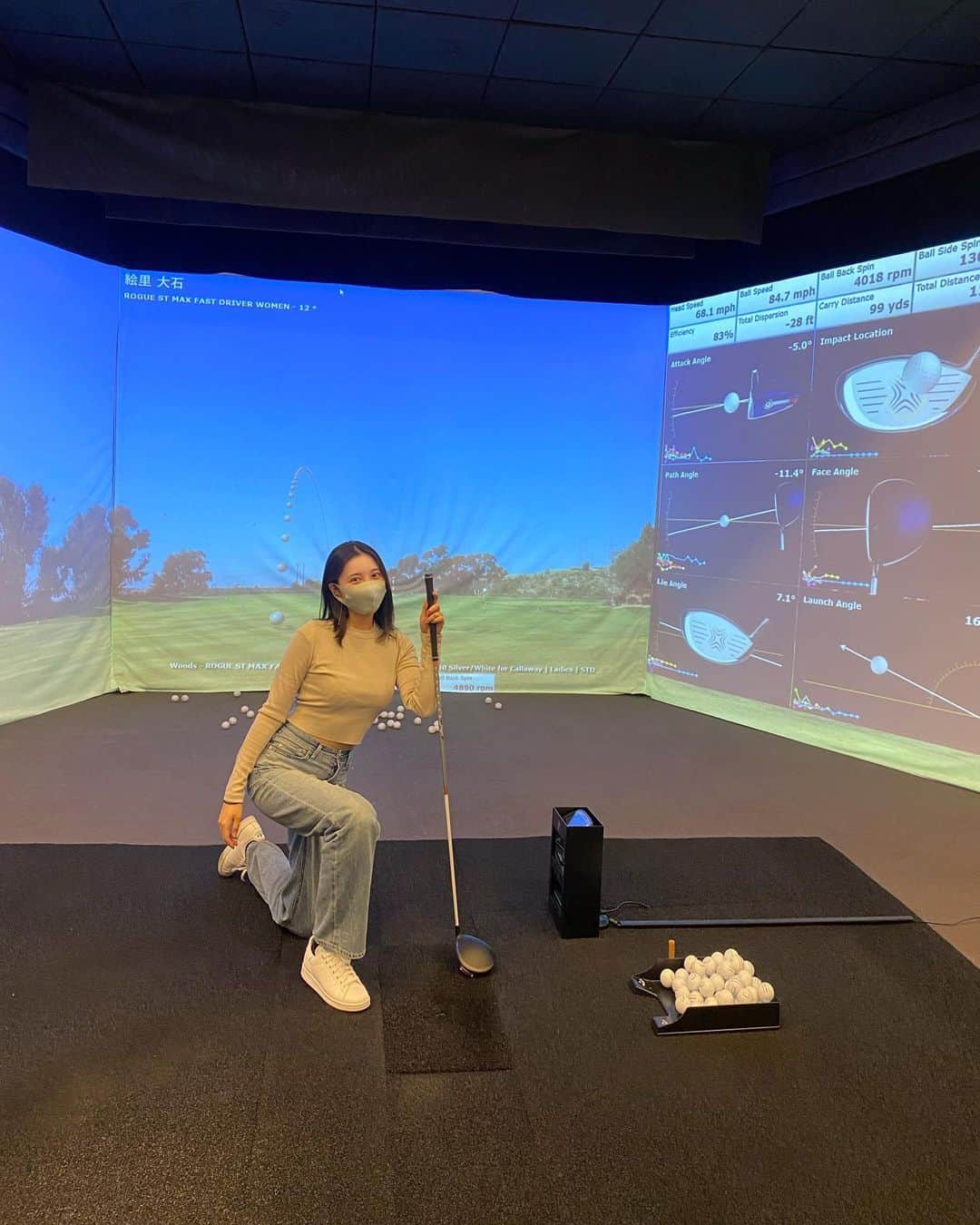 大石絵理のインスタグラム：「@callawaygolf_japan にクラブフィッティングに行ってきました😉⛳️ ひとつひとつ自分にあうクラブを打ち比べしながらセットを作ってもらい、とても感激😍 このお部屋で打ったデータはすべてAIがカリフォルニアの本社で保存してくれるそうです✨✨ シューズやバッグもたくさんオーダーしたので、とどくのとっても楽しみ💖 朝自然の中に行くのが気持ちよくてそれがとても好きです♡」