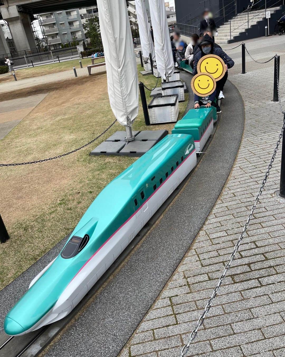 中川礼二のインスタグラム：「大宮の鉄道博物館 E5系新幹線🚄  #鉄道博物館 #鉄道博物館大宮 #e5系 #新幹線 #鉄道 #鉄道写真 #電車 #鉄オタ」