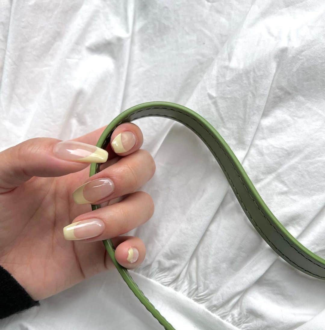 のインスタグラム：「、 💚🤍」