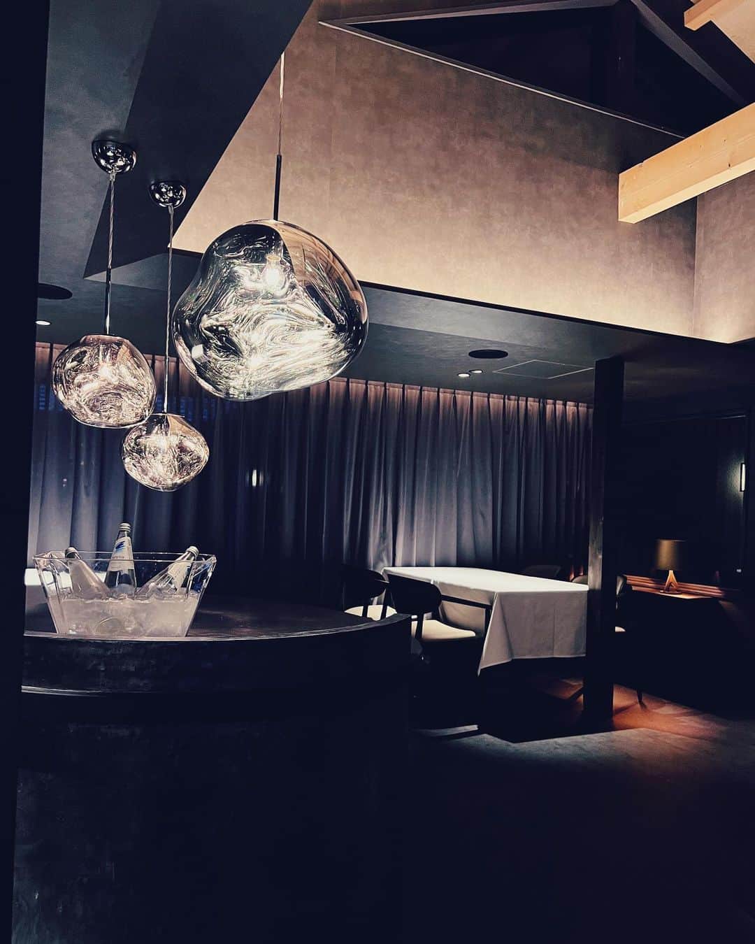 のインスタグラム：「RestOs list in Nagoya.  名古屋も美味しくて素敵な空間がたくさんあると知ることができた2日間。  どちらも素敵な方とご一緒できて贅沢なひととき。  必ず再訪したい2店舗なので備忘録。  #白澤と愛知県」
