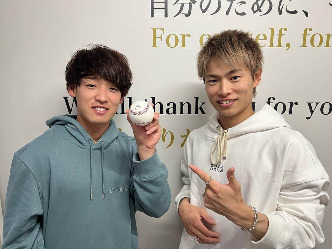 のインスタグラム：「⁣ 2勝目ありがとうございました🙇‍♂️⁣ 応援ありがとうございました😭⁣ 今日は沢山助けてもらいました🙇‍♂️⁣ ⁣ 次も頑張ります⁣😊 ⁣ @orix.0  @daykbrea」