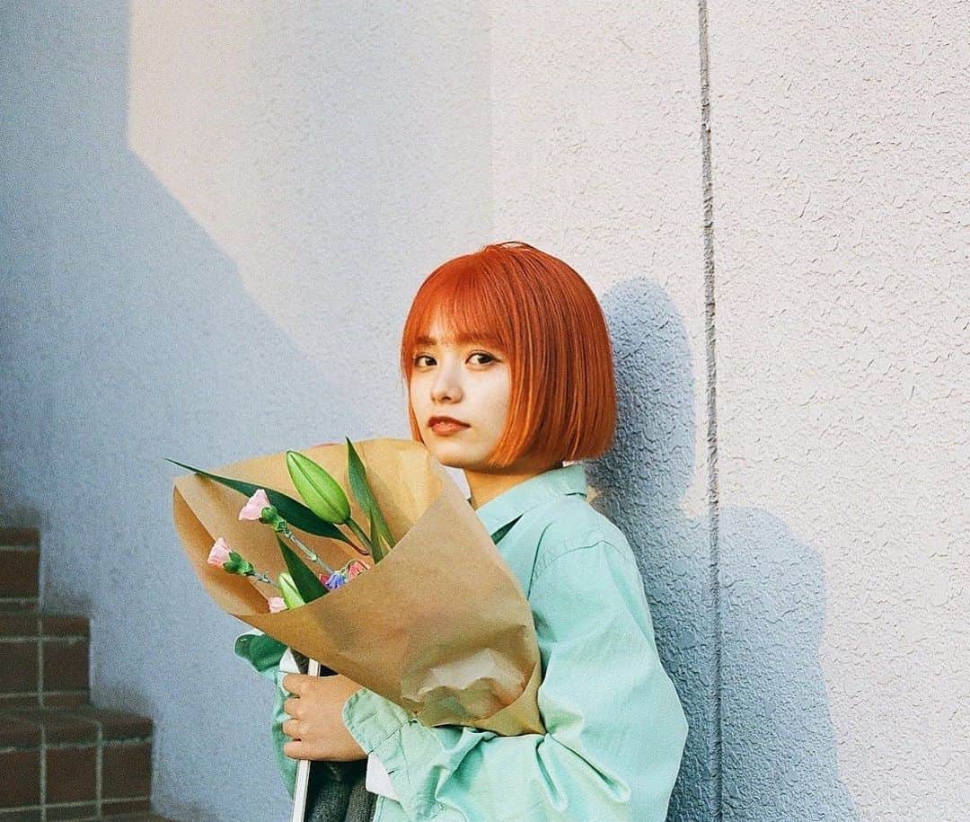 足立佳奈のインスタグラム：「💐」