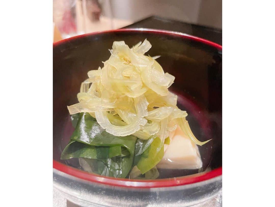 松山英礼奈さんのインスタグラム写真 - (松山英礼奈Instagram)「・ ・ 楽しかった🥳💓 美味しかった満足さん🐈💭❤️  #和食 #名古屋 #河豚 #🐡 #日本酒 #冷酒 #🍶」4月16日 22時16分 - hiiiiiiii0802