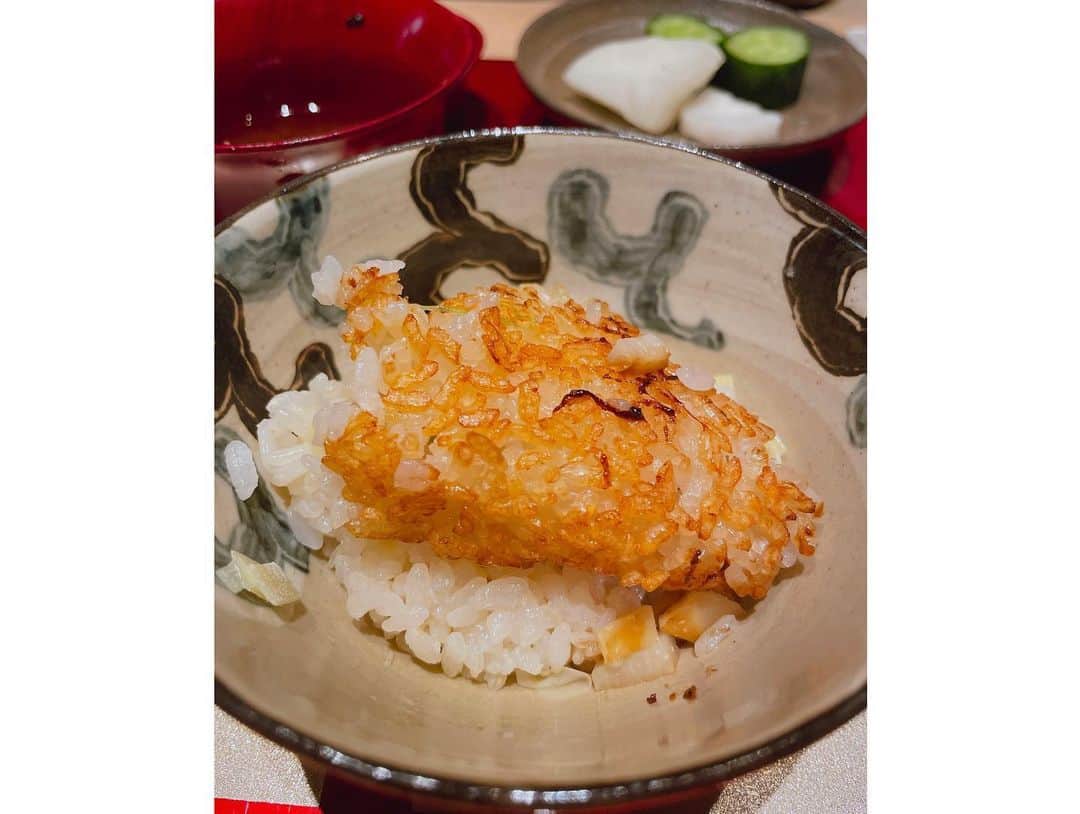松山英礼奈さんのインスタグラム写真 - (松山英礼奈Instagram)「・ ・ 楽しかった🥳💓 美味しかった満足さん🐈💭❤️  #和食 #名古屋 #河豚 #🐡 #日本酒 #冷酒 #🍶」4月16日 22時16分 - hiiiiiiii0802