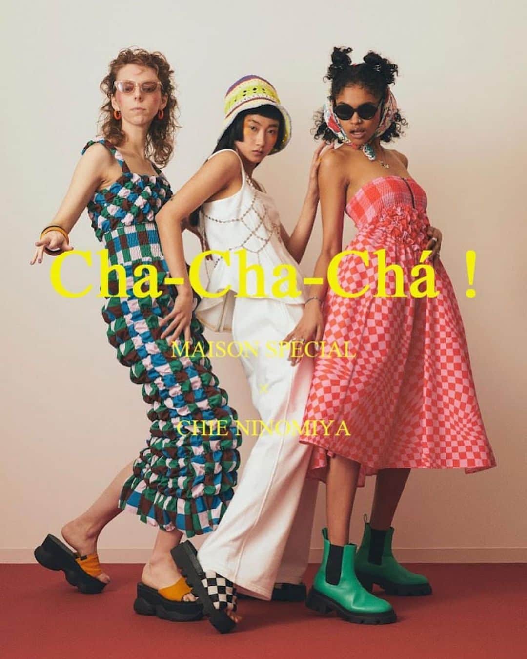 進藤郁子のインスタグラム：「【Cha-Cha-Chá！】  #repost @maisonspecial_women via @PhotoAroundApp  【Cha-Cha-Chá！】 MAISON SPECIAL × CHIE NINOMIYA  MAISON SPECIAL 3rd Anniversary  Special Collaboration  メゾンスペシャル3周年記念スペシャルコラボレーション第3弾は、絶対的なカラーセンスとオリジナリティ溢れるスタイリングであらゆる分野から支持されるファッションスタイリスト“二宮ちえ @eieioieie ”とのコラボレーションアイテムを発売。  "自分が本当に着たいアイテム" として制作したコラボレーション商品5型は二宮氏らしい鮮やかな色彩と柄が特徴的なポップなアイテムが豊富に揃います。  【ABOUT Chie Ninomiya 】 1981年生まれ。東京をベースに活動。 文化服装学院卒業後、2005年1月青木宏予氏から独立。 絶対的なカラーセンスと固定概念にとらわれない自由な発想で、オリジナリティ溢れるスタイリングを得意とし、雑誌、広告、俳優やミュージシャンなどあらゆる分野から支持されるファッションスタイリスト。 音楽や映画などのカルチャーからのインスパイアをベースに、様々な角度から物事を捉える独自の視点とユニークなアイデアで、スタイリストにとどまらずアートディレクターとしても活動の場を広げている。 通行人を巻き込んだ、ストリートゲリラスタイリング /シューティングプロジェクト ‘Nice To Meet You（NTMT2015）‘を立ち上げ、自身のライフワークとしてのアウトプットも。 座右の銘は「宇宙レベルで考えたら大体のことがたいしたことないよね」  Direction,Styling : @eieioieie  Photographer : @teruohorikoshi  Hair make : @ikukoshindo」