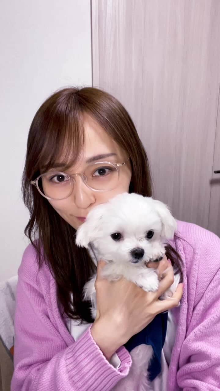 西村紗也香のインスタグラム：「2022/04/17 夜ごはんライブ♡ ▶︎ほうれい線のヒアルロン酸のこと ▶︎リカバリーのこと ▶︎ホワイトニングのこと ▶︎矯正のこと ▶︎美肌のこと そして、、 ▶︎後半に拒食症だった頃のこと などをお話しました！ . . . #ダイエット #ダイエット記録 #ダイエット食 #痩せる #食べて痩せる #痩せる食事 #自炊 #おうちごはん #おうちご飯」