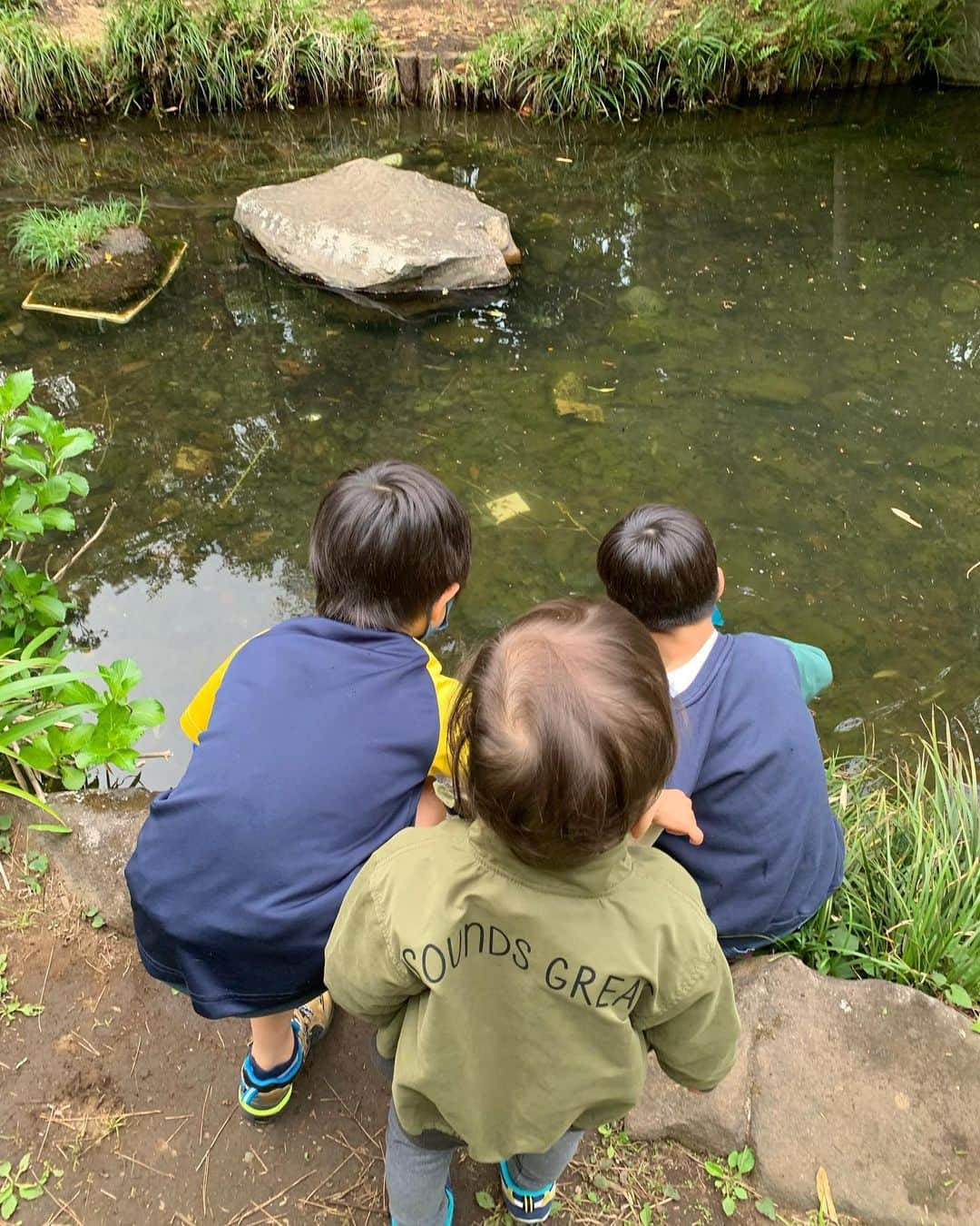 小倉優子さんのインスタグラム写真 - (小倉優子Instagram)「今日は、初めての公園で遊びました❣️❣️  My son and I played in the park. It was the first park we visited. I like spring parks. I was happy today to be able to see the smiles of my three sons.」4月17日 21時31分 - ogura_yuko_0826