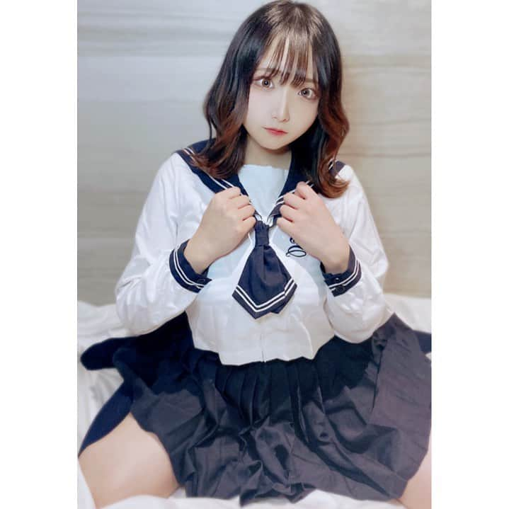 鈴木双葉さんのインスタグラム写真 - (鈴木双葉Instagram)「. これがこう   #グラビアアイドル  #これがこう #グラドル自画撮り部  #むちむち #巨乳美女  #맞팔  #수영복 #베이글  #팔로우  #pembesarpayudara  #mengikuti  #偶像  #日本的偶像  #粉我  #美丽  #泳装  #泳衣  #跟随  #lookgoodfeelgood  #instagravure  #japanesegirl  #selfie  #chubby #love  #tagforlikes」4月17日 15時02分 - suzukifutaba_official