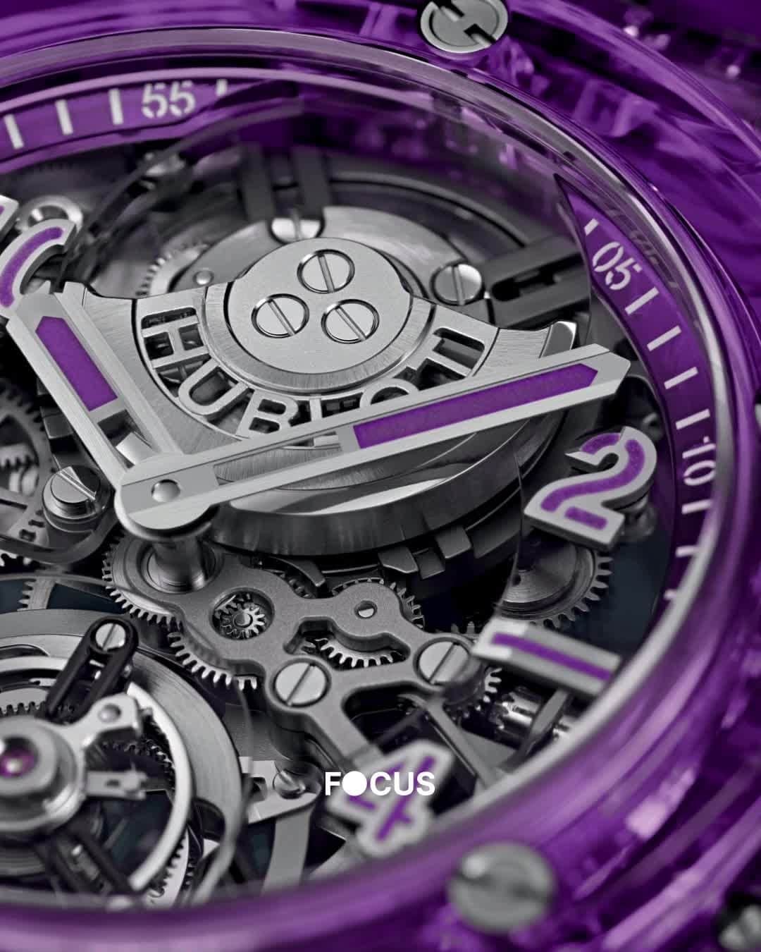 teamtravelersのインスタグラム：「@hublot unveils a new colour of synthetic sapphire: translucent purple. Combining a powerful, expressive, and transparent shade made of aluminium oxide and chrome in a highly complex case, discover new Big Bang Tourbillon Automatic Purple Sapphire, with polished purple sapphire case and bezel (44 mm), sapphire dial, self-winding skeleton tourbillon HUB6035, purple transparent lined rubber strap. Limited to 50 pieces.  Price: USD 200,000  🟣 Click the link in our bio to know more about this purple watch  #watches #watchesofinstagram #watchoftheday #hublot #bigbang #tourbillon #automatic #purple #sapphire」