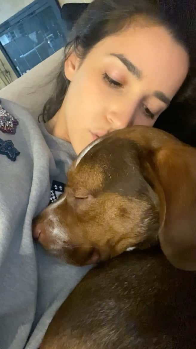 アリー・レイズマンのインスタグラム：「My happy place 🥰」