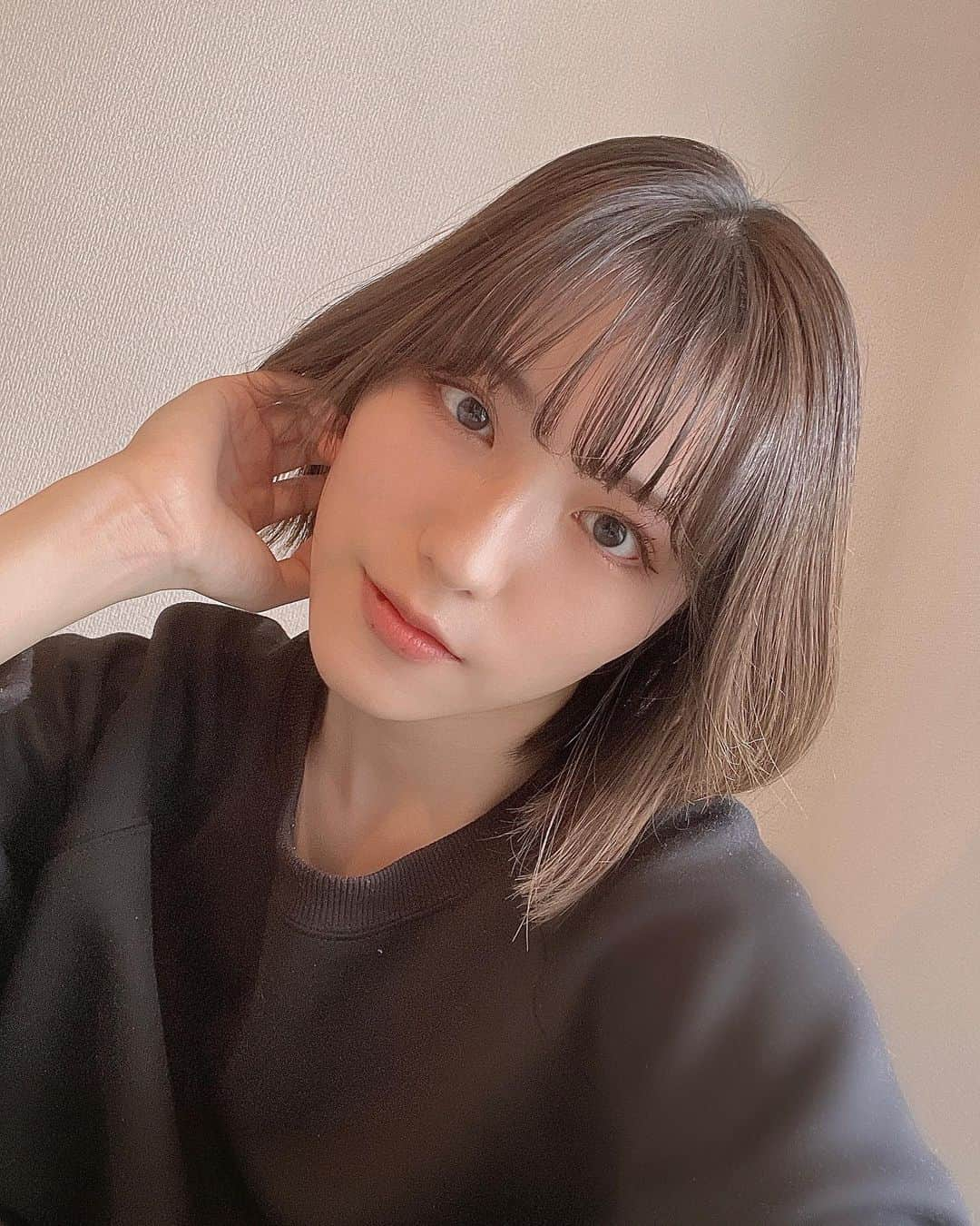 井尻晏菜さんのインスタグラム写真 - (井尻晏菜Instagram)「⁡ ⁡ ⁡ 髪色完全に落ちた😬 ⁡ これもこれで良き」4月18日 16時28分 - ijirianna0120