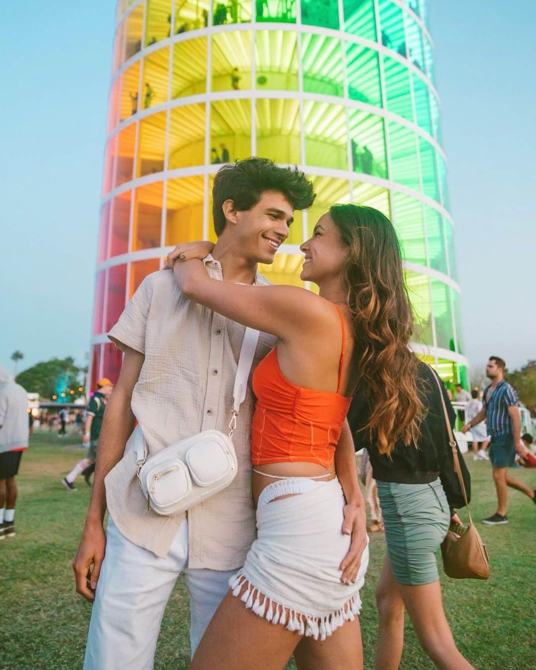 Brent Riveraのインスタグラム：「Besties take on Coachella ❤️」