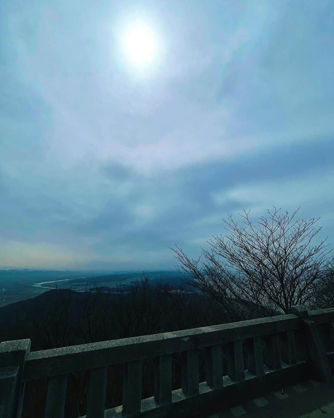 新井貴子さんのインスタグラム写真 - (新井貴子Instagram)「厄祓いへの道のりは険しかった。」4月18日 20時23分 - kikoarai