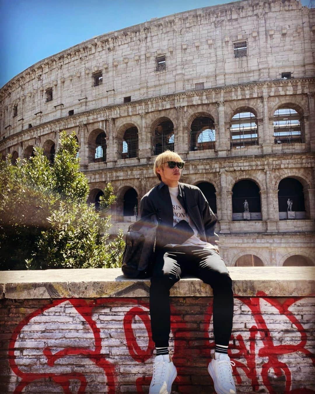伊東純也さんのインスタグラム写真 - (伊東純也Instagram)「Colosseo🇮🇹 イタリア最高でした。 残りのプレーオフ頑張ります⚽️」4月18日 23時31分 - 1409junya