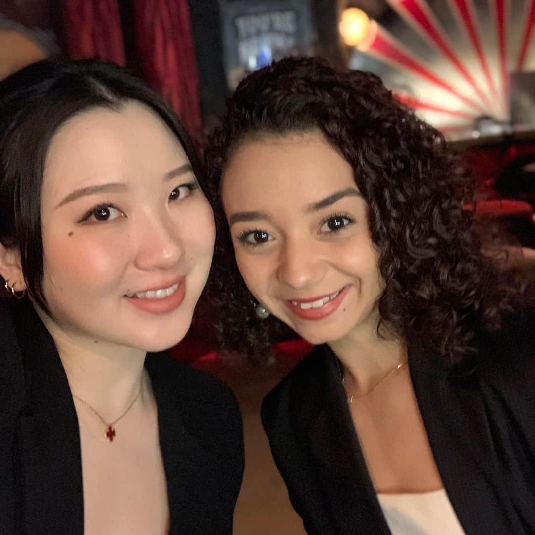 金原里奈のインスタグラム：「🐣🫶🏻」
