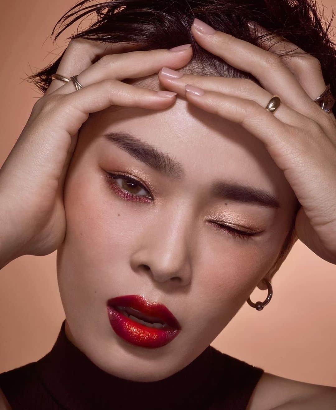 畠山千明のインスタグラム：「@shuuemura 💛🧡❤️」