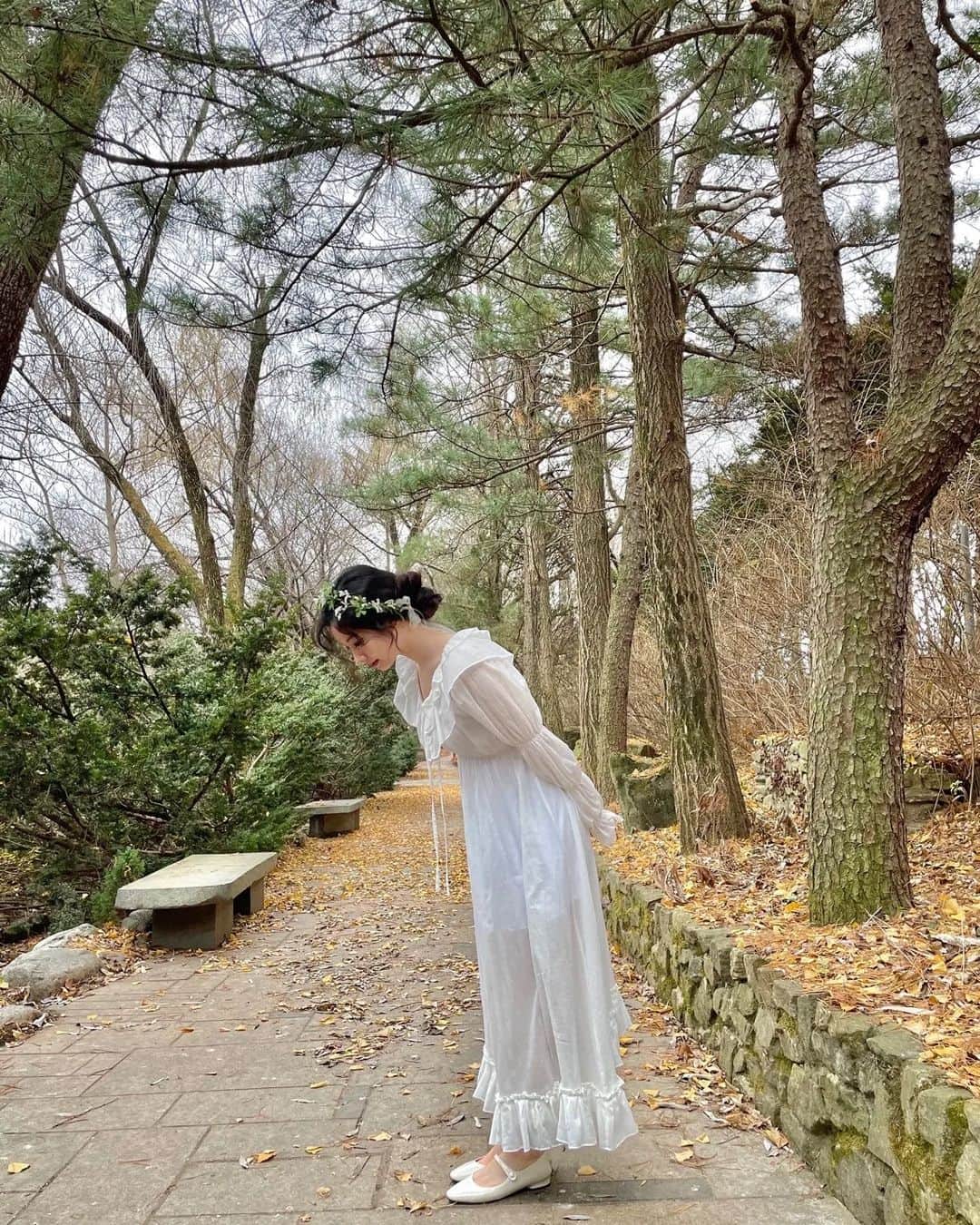 TWICEさんのインスタグラム写真 - (TWICEInstagram)「Yes, I am Dahyun 1st Photobook Preview 🤍」4月19日 22時10分 - twicetagram