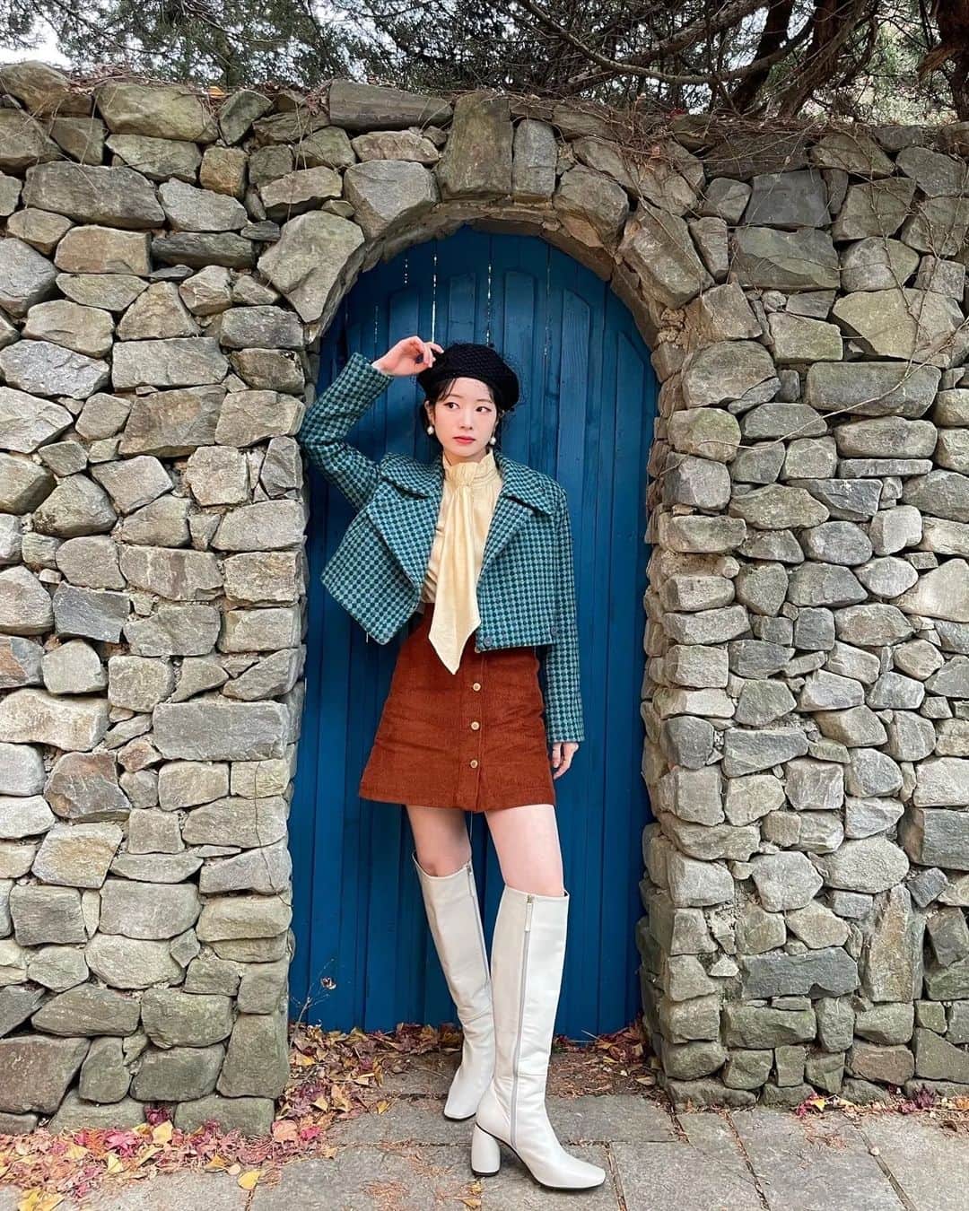 TWICEさんのインスタグラム写真 - (TWICEInstagram)「Yes, I am Dahyun 1st Photobook Preview 🤍」4月19日 22時10分 - twicetagram
