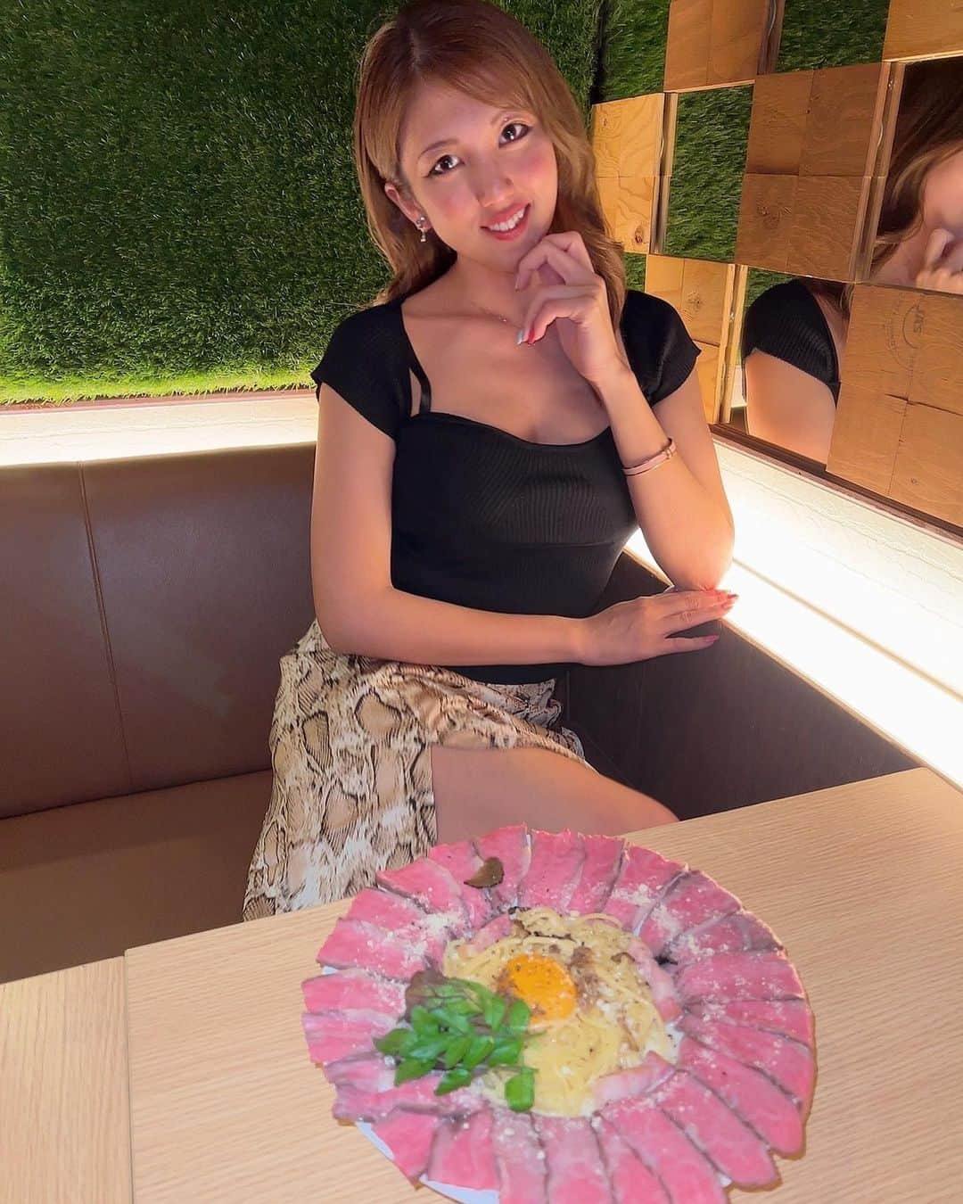 神谷麻美さんのインスタグラム写真 - (神谷麻美Instagram)「シェフのお任せコース全5品 食べたよ🥰💕✨  💚牛タンシチュー 💚肉巻きカルボナーラ 💚トリュフのチーズケーキ  美味しかったぁ🥰💕✨  #五反田ランタンルージュ 🍀🌈  #五反田グルメ #目黒グルメ  #五反田 #目黒 #ビストロ」4月19日 23時47分 - asamice428