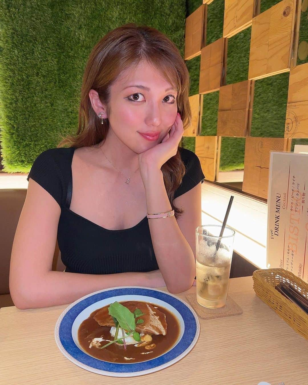 神谷麻美さんのインスタグラム写真 - (神谷麻美Instagram)「シェフのお任せコース全5品 食べたよ🥰💕✨  💚牛タンシチュー 💚肉巻きカルボナーラ 💚トリュフのチーズケーキ  美味しかったぁ🥰💕✨  #五反田ランタンルージュ 🍀🌈  #五反田グルメ #目黒グルメ  #五反田 #目黒 #ビストロ」4月19日 23時47分 - asamice428