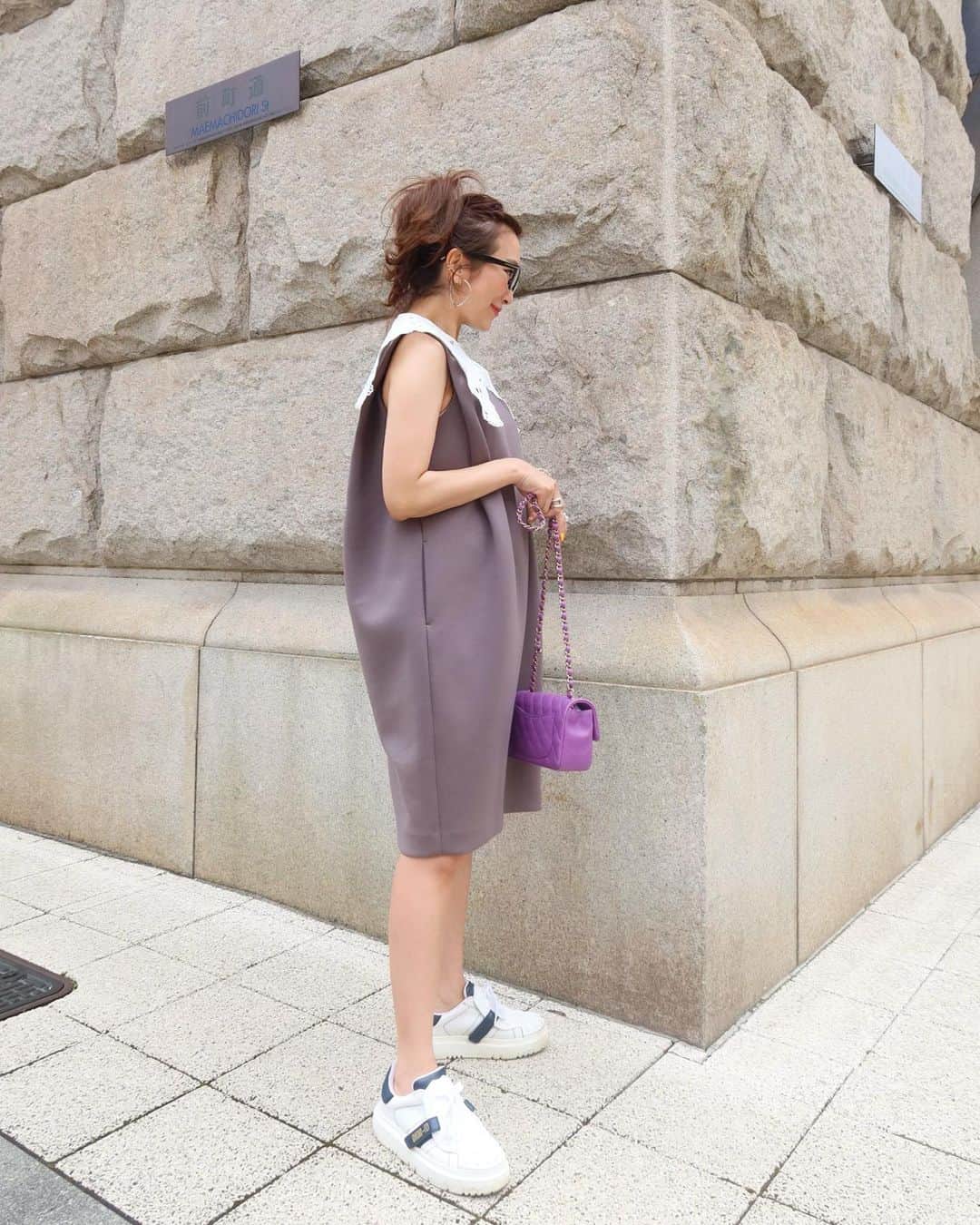 Mai Wakimizuさんのインスタグラム写真 - (Mai WakimizuInstagram)「オラフワンピ今年も出ます♡今までフリーサイズでしたが、3cm丈を長くしたMサイズも新たに作りました！(脇の開きやスリットの長さもアップデートしてます)新色の大人grayが肌馴染み良く個人的に一押しカラー＼(^o^)／今年はやっぱりつけ襟合わせが可愛い♡つけ襟新色whiteはpopup先行です♡ dress:#linkable @linkable_official(伊勢丹popup先行発売) collor:#linkable @linkable_official(伊勢丹popup先行再入荷) #wakkinstyle#ootd#coordinate ------------------------------ 【popup shopのご案内】 日時:2022年4月27日(水)〜5月3日(火) 場所:伊勢丹新宿店 本館1階 婦人雑貨／イセタンリーフ  ------------------------------」4月20日 9時30分 - wakkin__m