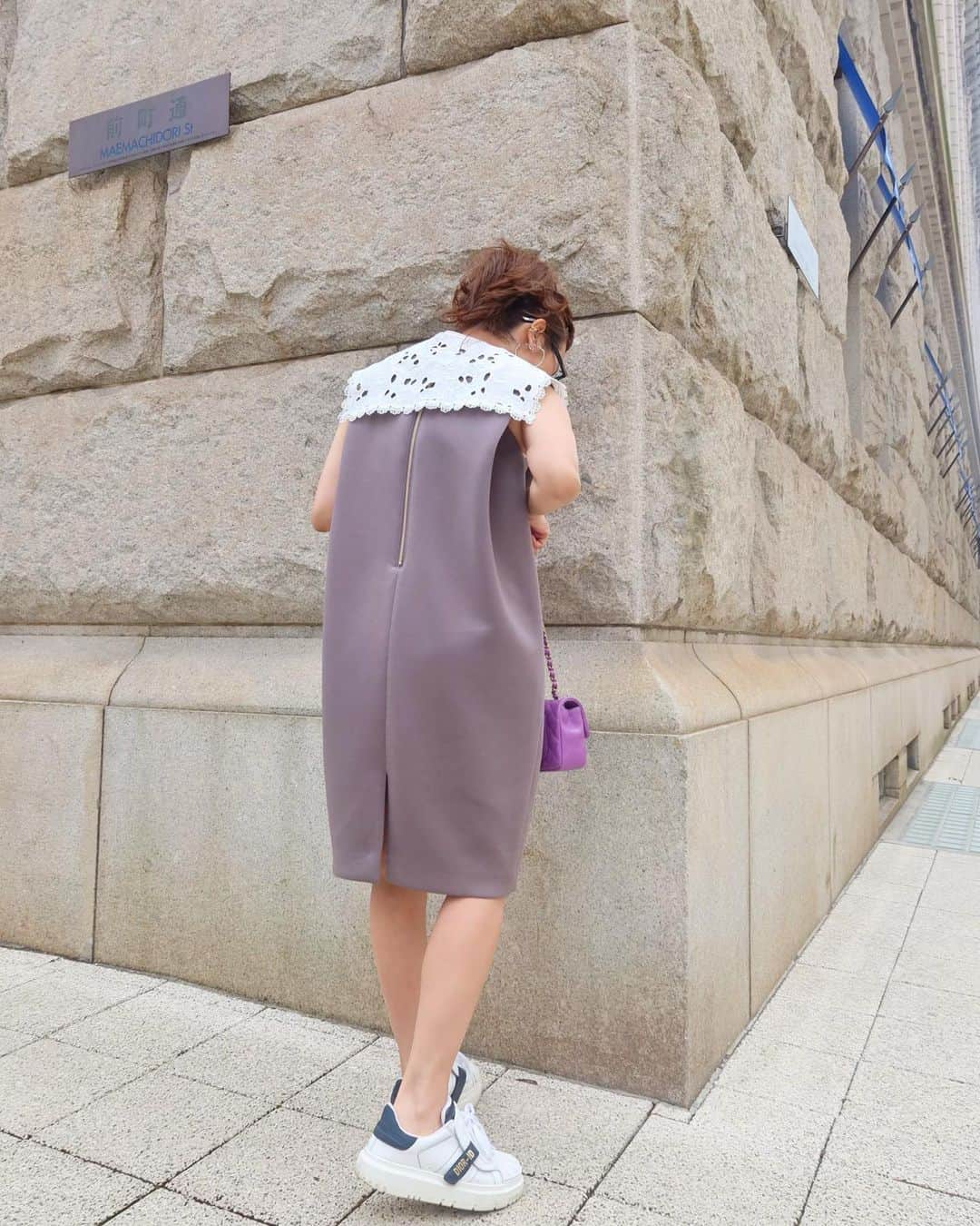 Mai Wakimizuさんのインスタグラム写真 - (Mai WakimizuInstagram)「オラフワンピ今年も出ます♡今までフリーサイズでしたが、3cm丈を長くしたMサイズも新たに作りました！(脇の開きやスリットの長さもアップデートしてます)新色の大人grayが肌馴染み良く個人的に一押しカラー＼(^o^)／今年はやっぱりつけ襟合わせが可愛い♡つけ襟新色whiteはpopup先行です♡ dress:#linkable @linkable_official(伊勢丹popup先行発売) collor:#linkable @linkable_official(伊勢丹popup先行再入荷) #wakkinstyle#ootd#coordinate ------------------------------ 【popup shopのご案内】 日時:2022年4月27日(水)〜5月3日(火) 場所:伊勢丹新宿店 本館1階 婦人雑貨／イセタンリーフ  ------------------------------」4月20日 9時30分 - wakkin__m