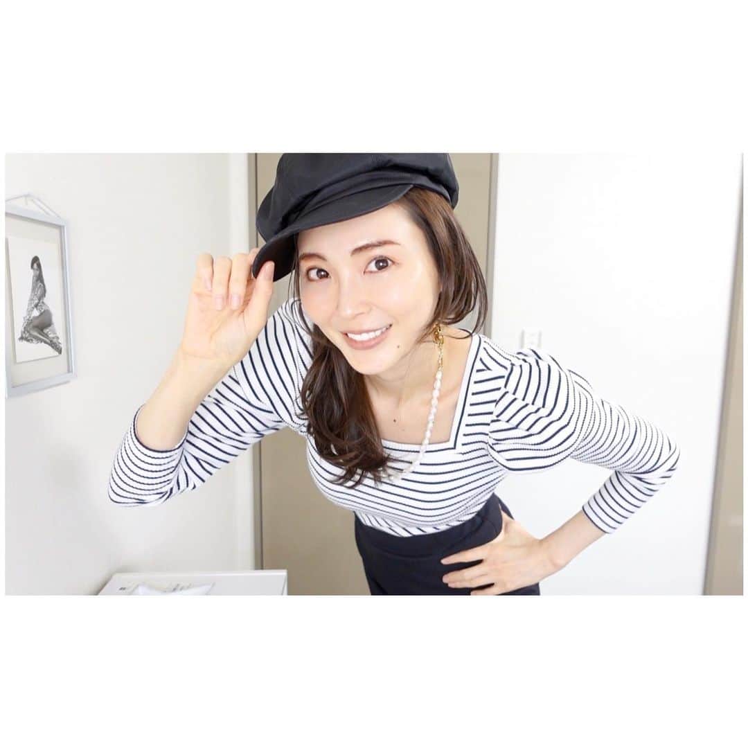 のインスタグラム：「この後20時にYouTubeアップします。  今回はGU @gu_for_all_ 第二弾！  このトップスもそうなのですが、ヘビロテ確実なアイテムを、私服と合わせて着回ししながらご紹介します。  ストーリーズかプロフィール欄のリンクからぜひご覧くださいね。  #gu #ジーユー #購入品紹介　#YouTube」