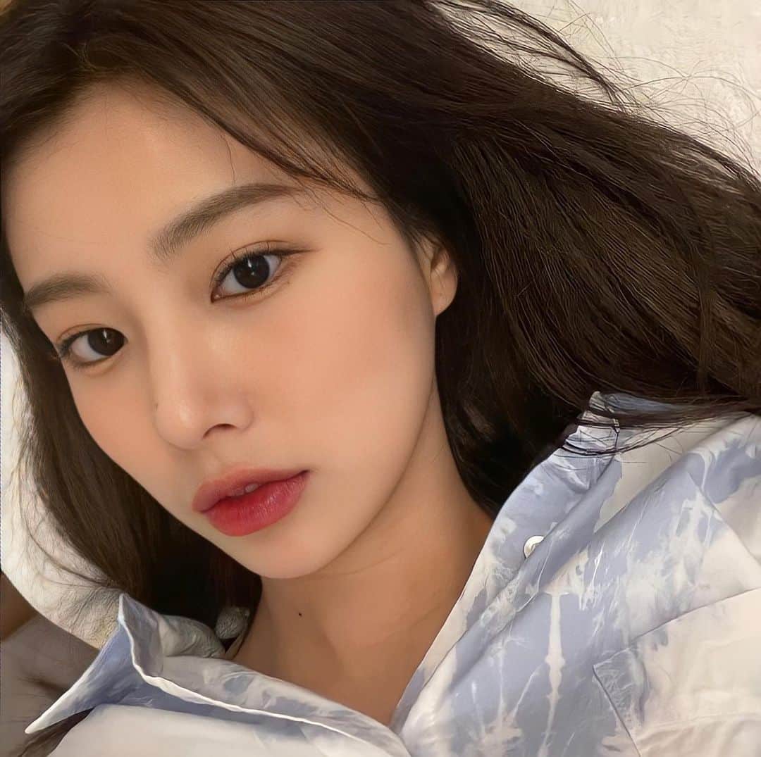カン・ヘウォンのインスタグラム：「Kwangbae 💙 -  [#KANGHYEWON#HYEWON#강혜원#Kpopdol#likeforfollow#followforlike#like4like#l4l]」