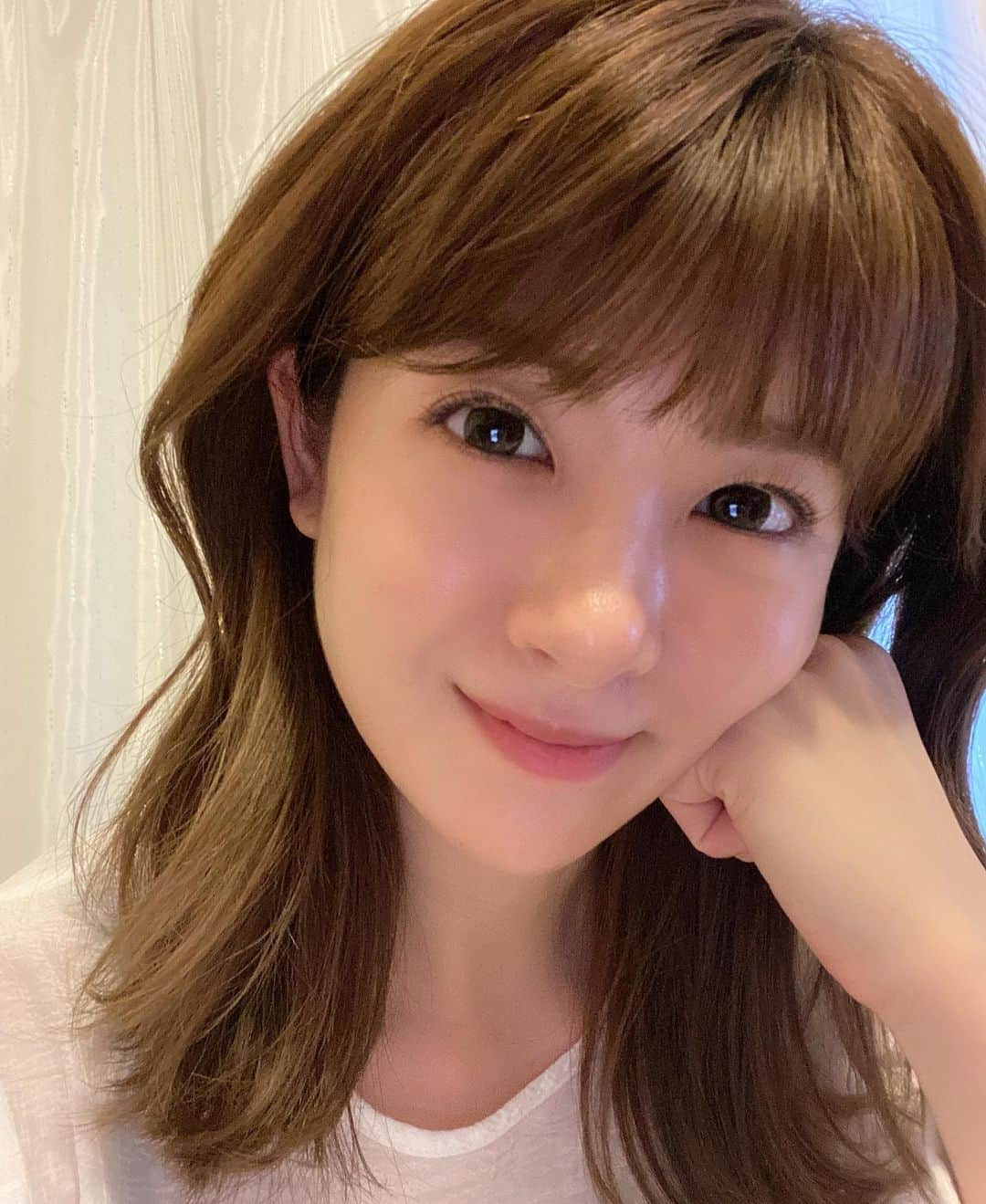 吉田奈央のインスタグラム：「🛌🌙💤」