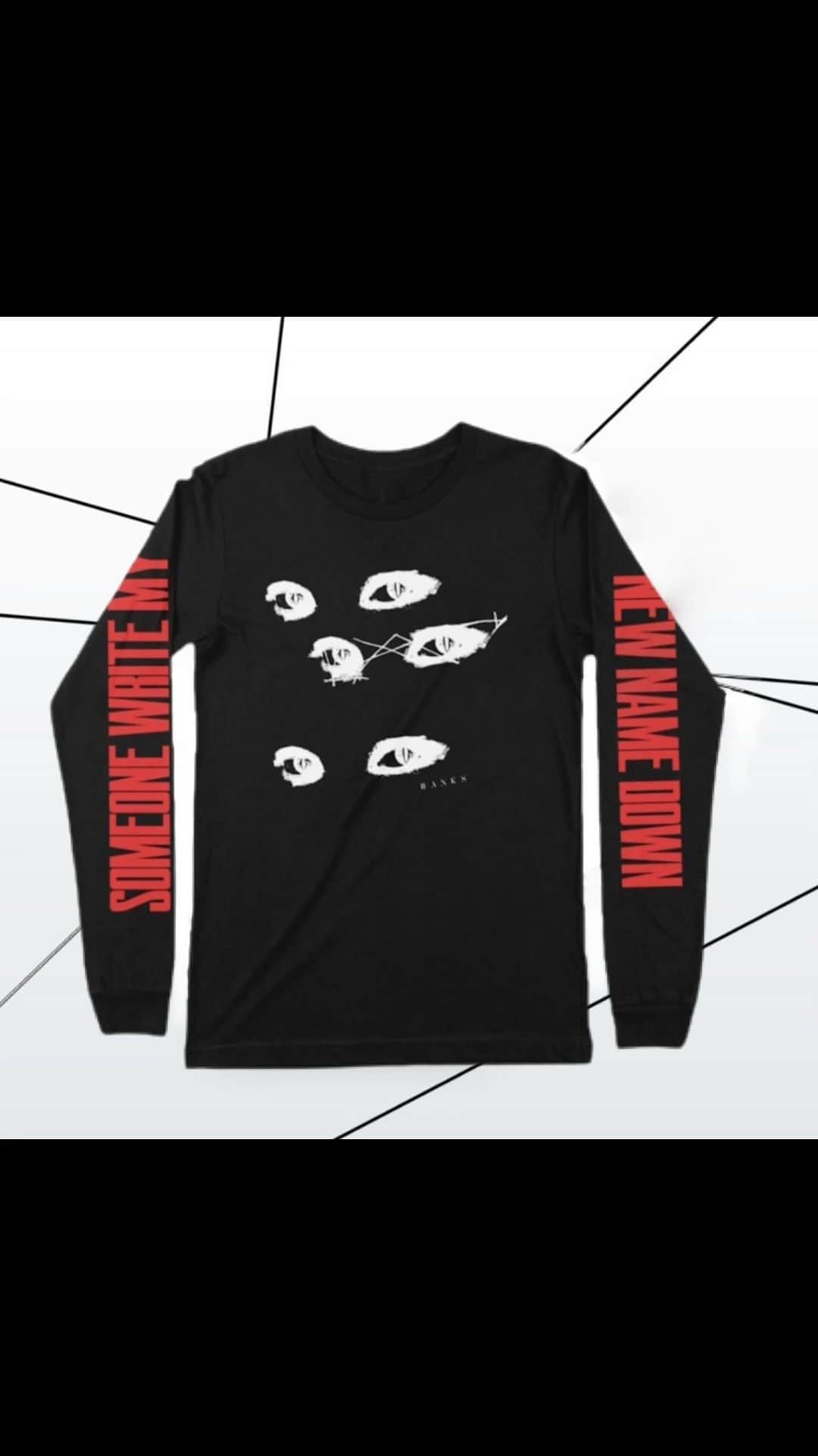 バンクスのインスタグラム：「SERPENTINA merch just dropped 🐍I’m so excited to see you all wearing these pieces that I put my heart into designing. A few pieces have my original drawings on them. I can’t wait to wear the hat. And the bag. And the shirts. And the sweatshirtssss Ahhh go get em at hernameisbanks.com!!」