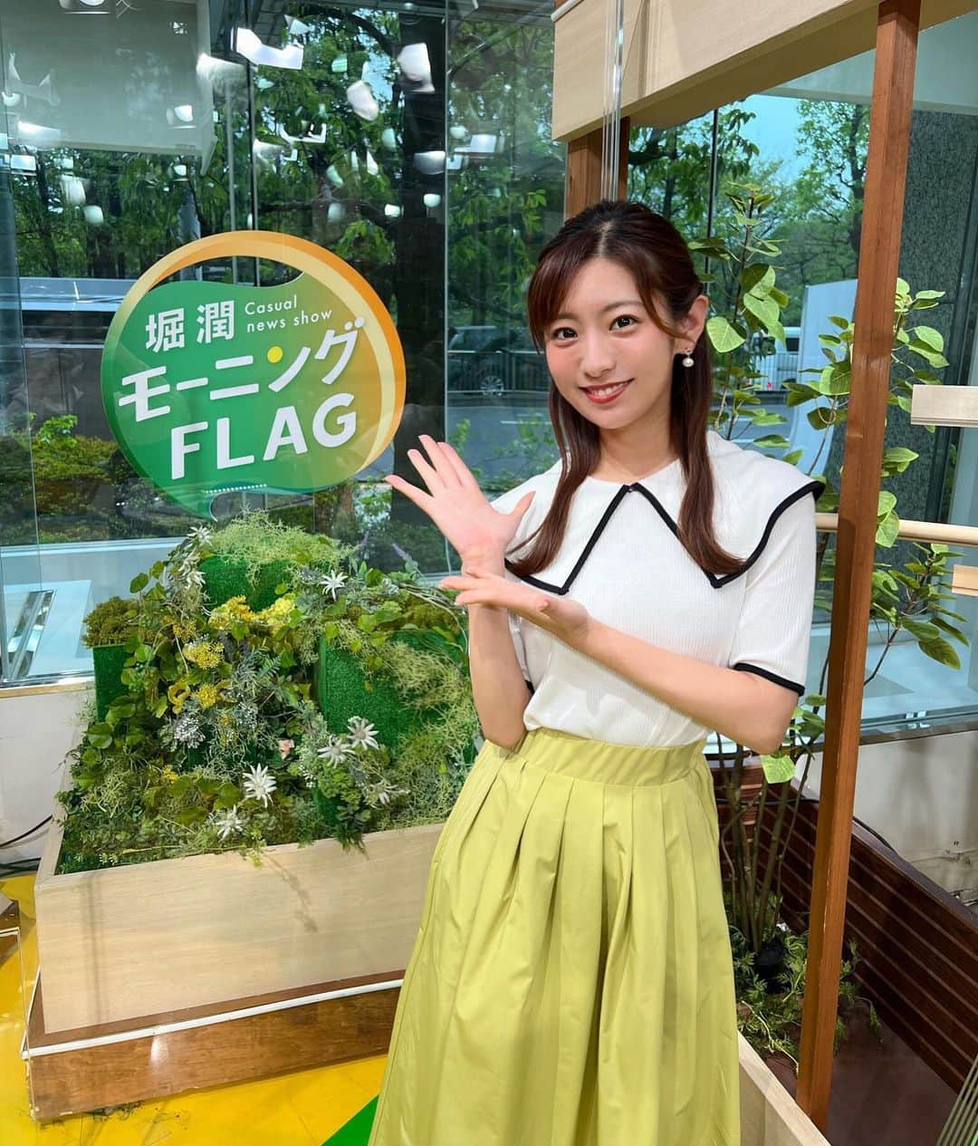 のインスタグラム：「👗 . おはようございます☀ #東京インフォメーション #ゆめの衣装 パステルカラーがどんどん増えていきます😚 きょうのモニフラもご覧ください🎶」