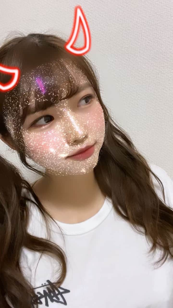 月愛きららのインスタグラム：「沢山見てもらいたいよ❕きら喜ぶ❕#03 #だいしきゅーだいしゅき #ツインテール #アイドル」
