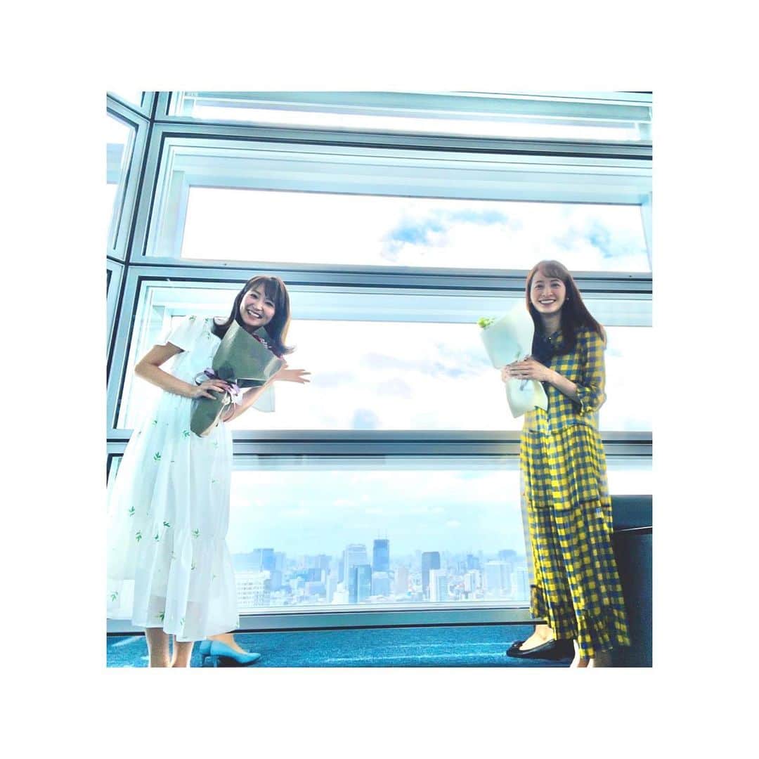 中島芽生のインスタグラム：「🌱 母が私を産んでくれた年齢になりました。 30代に突入した時よりも、節目に感じるのはなぜでしょうか。 そして年々びっくりするくらい母に似てくるのはなぜでしょうか☺️💦  入社10年目でもありますし、 この1年を清く正しく美しく、そして朗らかに 精進していきたいと思います！  news every.、シューイチ、アプレジェンヌ… ひとつひとつの仕事を丁寧に 情熱をもって取り組んでまいりますので、 どうぞよろしくお願いいたします！  写真は、バースデーガールズ2🎂💌🍨🍤 後呂ちゃんとは1日違いのお誕生日なので、 お互いにお祝いし合うのも恒例になりました🥺❤️  喜びは2倍どころか3倍にも4倍にもなりますね✨ おめでとう、私たち。  #後呂有紗 #中島芽生」