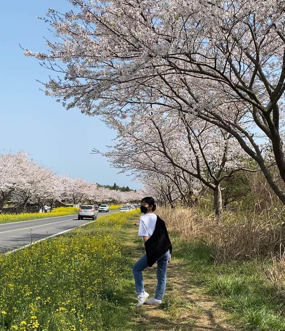 パク・ギョンヘさんのインスタグラム写真 - (パク・ギョンヘInstagram)「나들이❤️봄」4月21日 14時26分 - wo_wa_eya