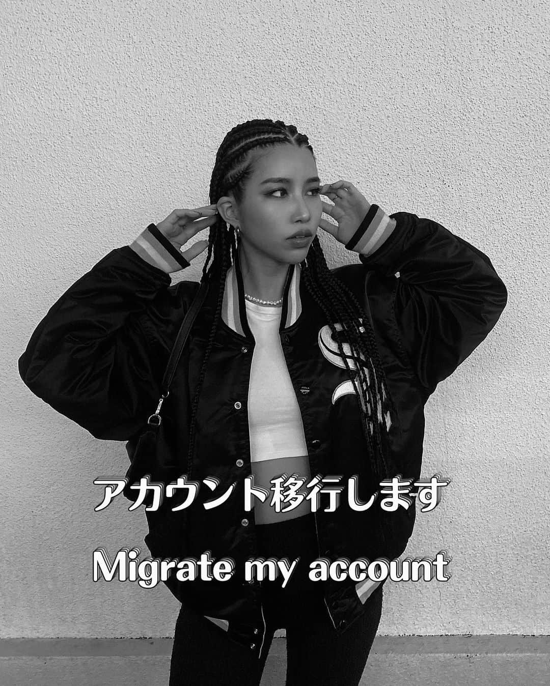 平木亜実のインスタグラム：「※ご報告※ インスタアカウント移行します！ 新しいアカウント→ @aminosukeee  これからは以前からプライベートで 使っていたアカウントで エゴイストを辞めてこれから何をしていくのか、そして今まで見せてこなかったもっともっとプライベートな部分も UPしていくのでぜひフォローお願いします🖤 こっちのアカウントはエゴイスト時代の大切な大切な思い出として残しておきます！ 宜しくお願いします🙇‍♂️」