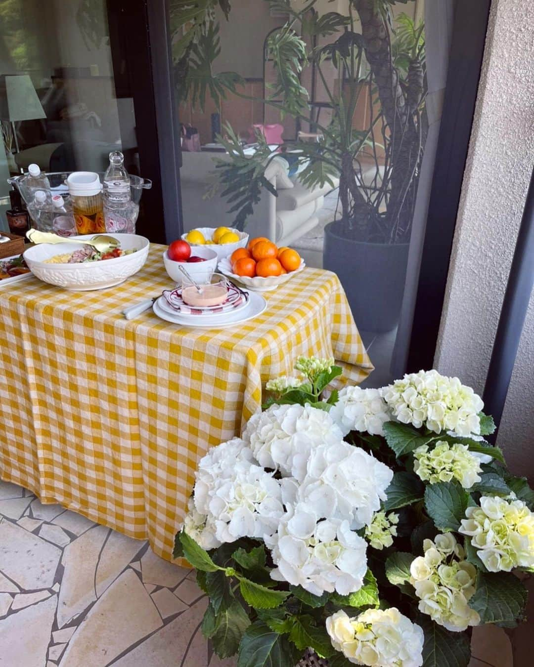 小川ひとみさんのインスタグラム写真 - (小川ひとみInstagram)「🥕🥑🥬🍅🥒🍊 まやこのHospitalityに Table coordinate 本当に素敵でね いつもまやこは惜しみなく 何が可愛くて使いやすいか 沢山教えてくれてシェアしてくれる❤️ @mayako_okuda  #iloveyou」4月21日 15時59分 - hitomy220