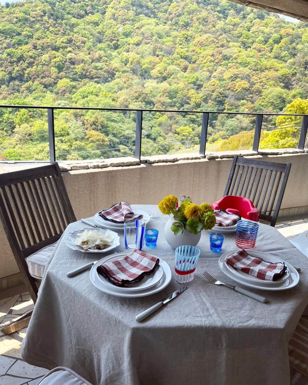 小川ひとみさんのインスタグラム写真 - (小川ひとみInstagram)「🥕🥑🥬🍅🥒🍊 まやこのHospitalityに Table coordinate 本当に素敵でね いつもまやこは惜しみなく 何が可愛くて使いやすいか 沢山教えてくれてシェアしてくれる❤️ @mayako_okuda  #iloveyou」4月21日 15時59分 - hitomy220