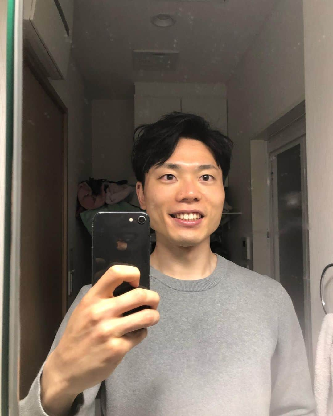 ブレイクスルー佐々木さんのインスタグラム写真 - (ブレイクスルー佐々木Instagram)「髪を切りました💇‍♂️ #イメチェン」4月21日 20時51分 - breakthroughssk