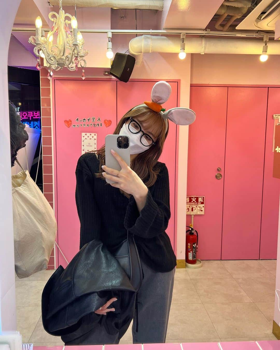 和田優香のインスタグラム：「にょと久しぶりの再会🐰🫶🏻🫶🏻」