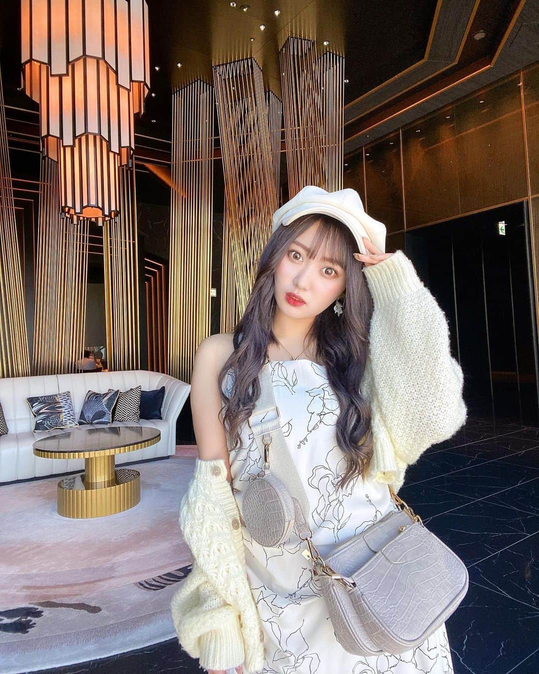 のインスタグラム：「🌈❤️🌈❤️🌈❤️🌈 안녕하세요:)♡♡ 家族でのんびりしてます(｡･ω･｡) #gravure #japan #followｍe #travel #asiangirls #instatravel #travelphotography #japanesegirl #instaphoto #follow #グラビア #グラドル #恵比寿マスカッツ #松本ゆん #ベイコート倶楽部 #横浜ベイコート倶楽部 #데일리 #좋아요 #셀카 #셀스타그램 #팔로우 #얼스타그램 #일본 #귀여워 #좋아요그램 #좋아요환영 #여행스타그램」