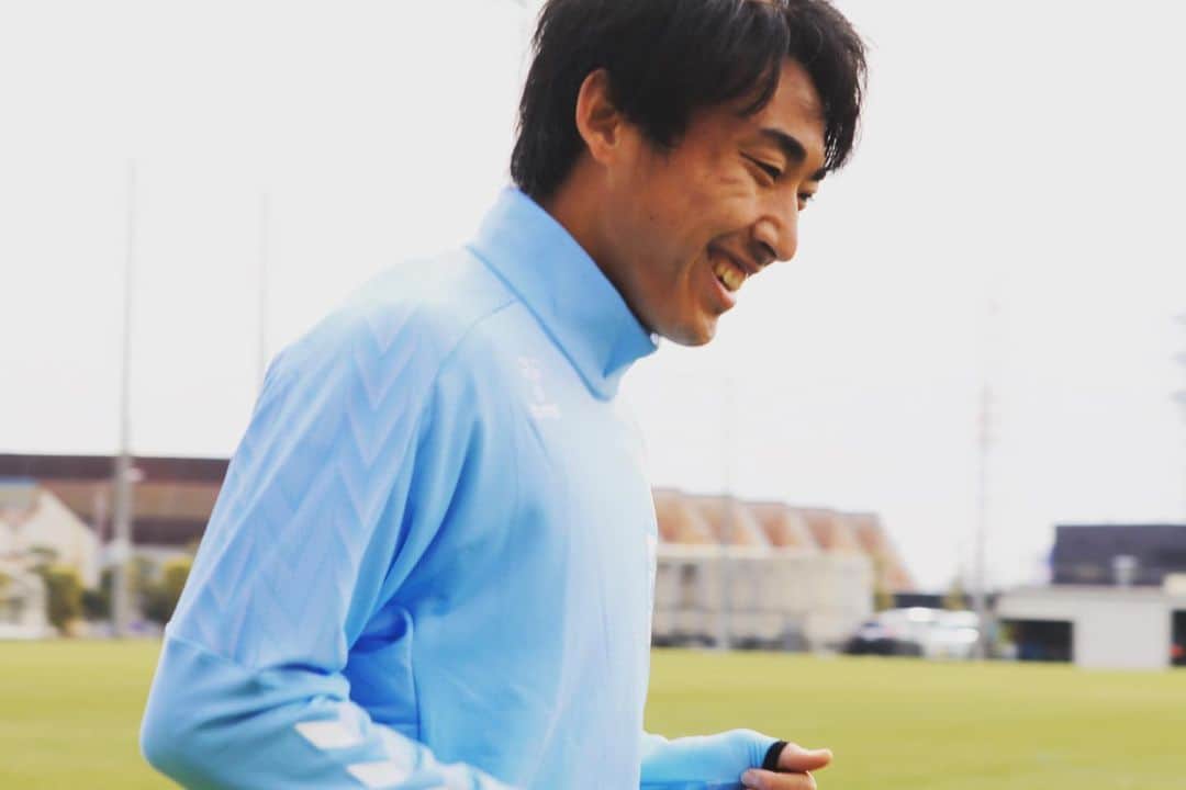 高橋壱晟のインスタグラム：「4/20 誕生日でした。 メッセージやプレゼントで祝ってくださった皆さん、ありがとうございました！！  24歳の一年、サッカー選手としても人間としても成長できるように、より一層努力していきます！！  #jefunited #ジェフ千葉」