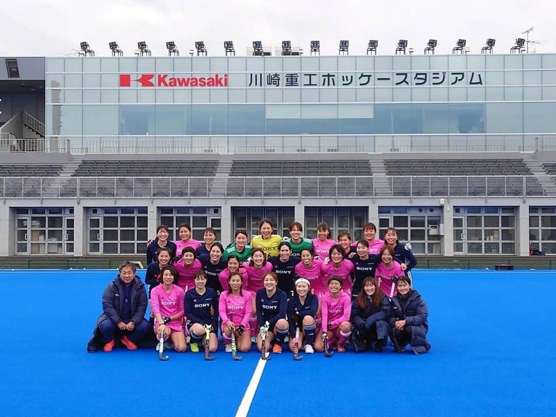 景山恵のインスタグラム：「SHBL💙がんばれ〜！！！ 日本リーグ🏑全力で応援🏁」