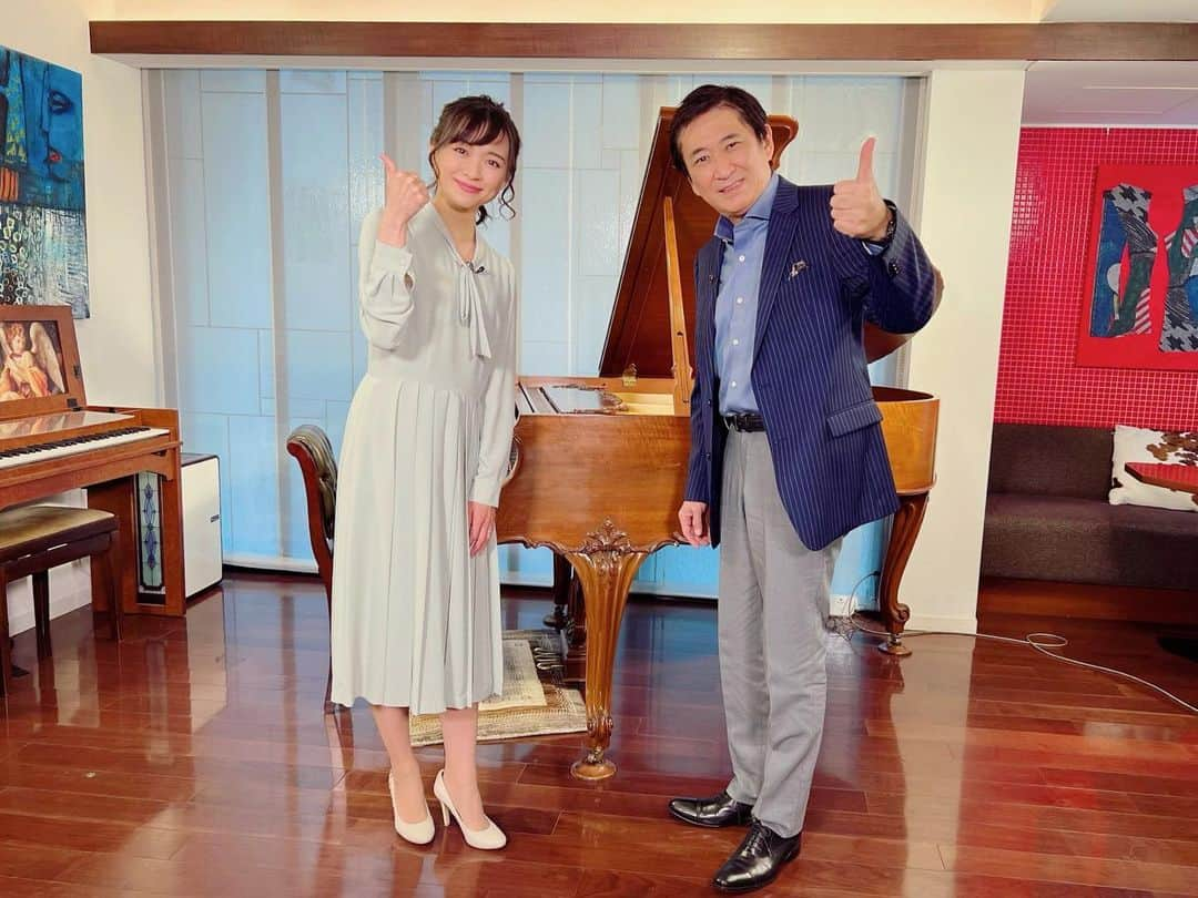 繁田美貴さんのインスタグラム写真 - (繁田美貴Instagram)「*＊ 今日も素敵な朝のおともにぜひ♪ まもなくです！ #BSテレ東  #毎週土曜 08:30〜 #エンターザミュージック #藤岡幸夫 さん」4月23日 8時17分 - handa_miki