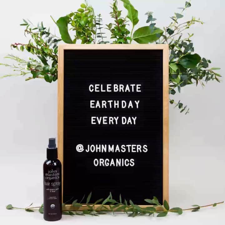 John Masters Organicsのインスタグラム：「Happy Earth Day 🌱   Save 20% on entire order w/code GOGREEN20⁠ Save 30% when you spend $75+ w/code GOGREEN30⁠   ⁠ *Bonus Offer: Spend $100+ & receive a Mini Hand Cream with Lemon & Ginger *⁠  #johnmastersorganics #crueltyfreebeauty #veganbeauty #cleanbeauty #organicbeauty #perfectlynaturalbeauty #haircare #skincare」