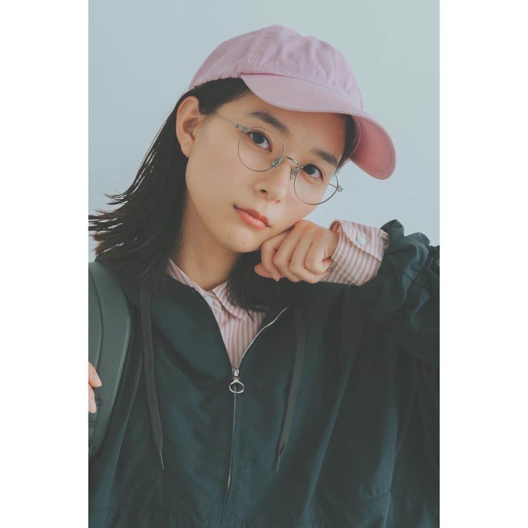 芳根京子さんのインスタグラム写真 - (芳根京子Instagram)「いつもありがとうございます☺️  #mina #発売中です」4月23日 8時36分 - yoshinekyoko