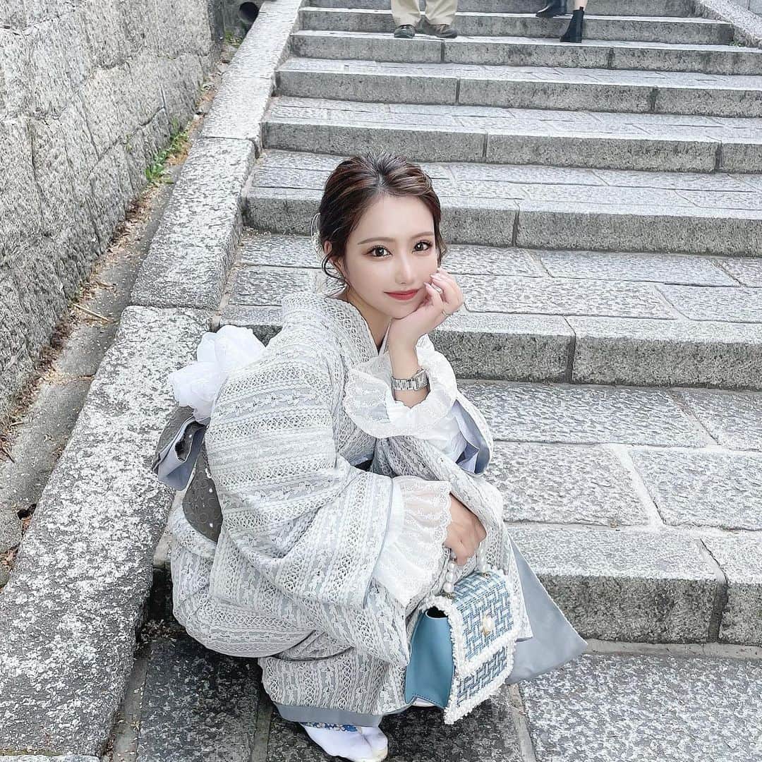 のインスタグラム：「🍡  いかがお過ごし🦑🤍？  #着物」