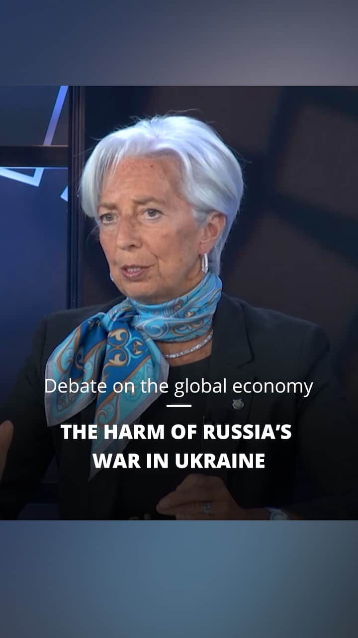 のインスタグラム：「Russia’s unjustifiable war in Ukraine is deeply saddening for the people suffering from the violence, I said earlier this week during a debate at the #IMFMeetings.   But it is also harming economic growth and inflation in Europe and beyond.」