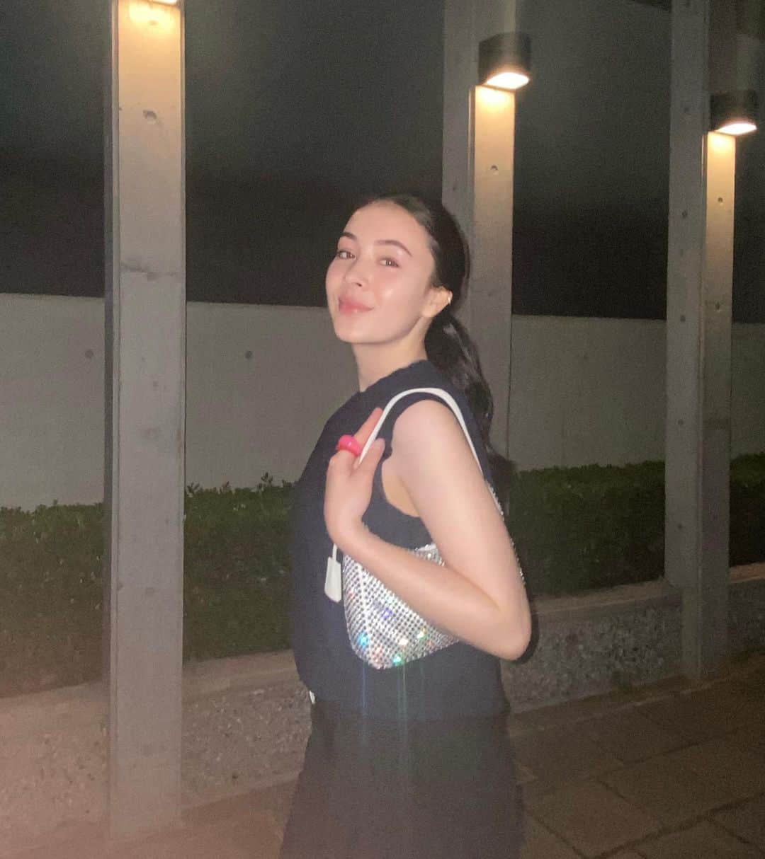 エレナ・アレジ・後藤のインスタグラム：「saturday night vibe 💫」