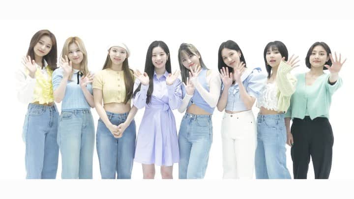 dTVのインスタグラム：「. 💛TWICE 4th World Tour "Ⅲ" 【いよいよ明日生配信💫】 4月24日(日)  💛16:00〜開場  💛16:30〜開演  詳しくは「dTV TWICE」で検索！  dTV会員なら配信チケットを500円割引で購入できて、 期間限定でTWICEの過去ライブも視聴可能です！  dアカウントがあればdTV会員でなくても購入いただけます！  #TWICE_4TH_WORLD_TOUR #TIWCE @JYPETWICE_JAPAN #dTV」